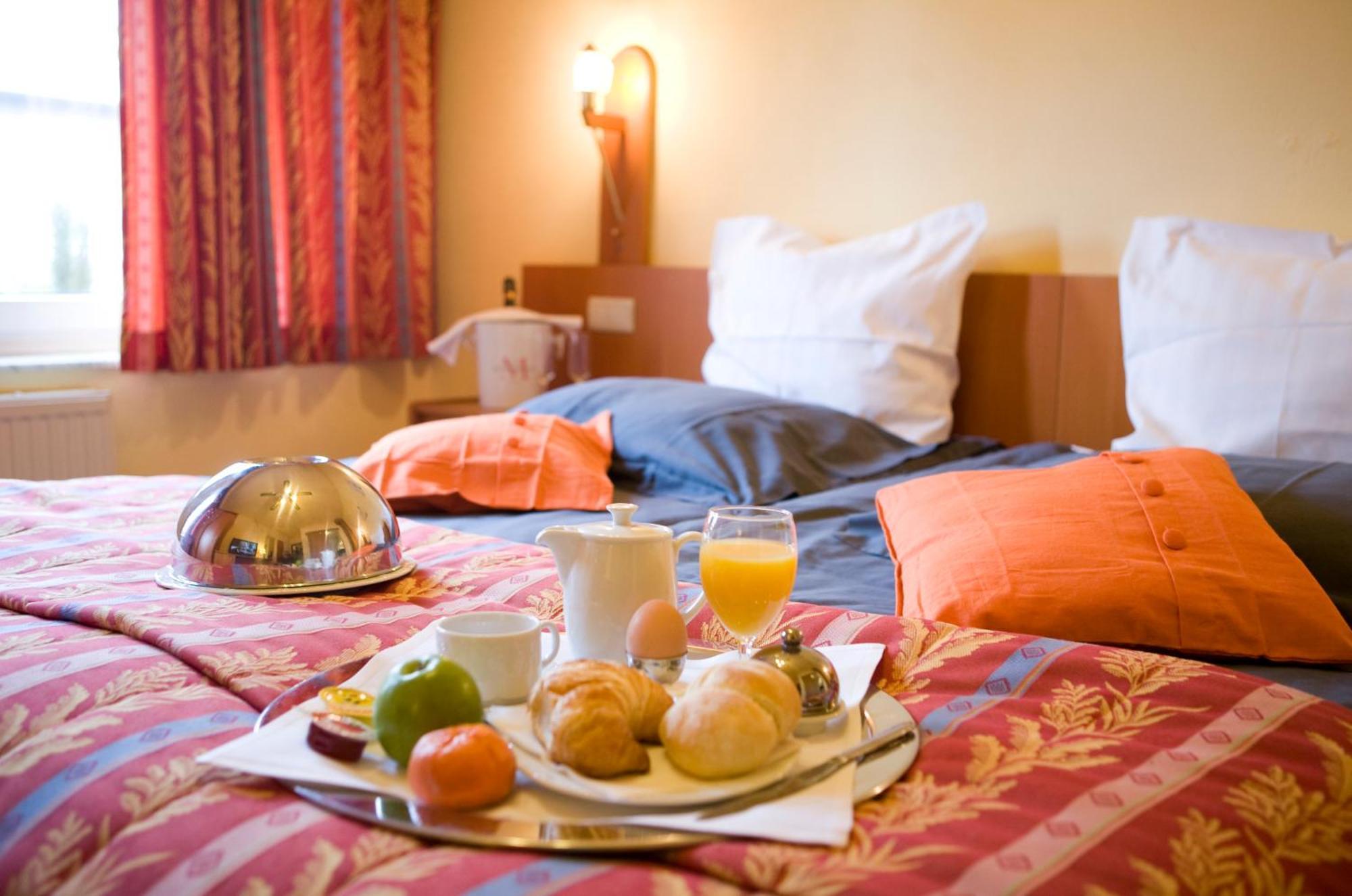 Hotel 'T Hert Genk Luaran gambar